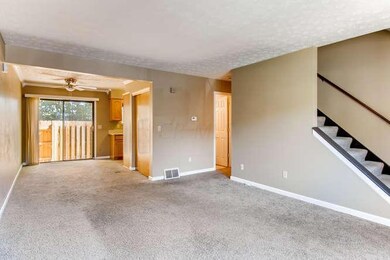 3103 Highcliff Ct Columbus OH-small-006-