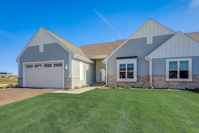 5-web-or-mls-Prairie Creek Circle 7-005