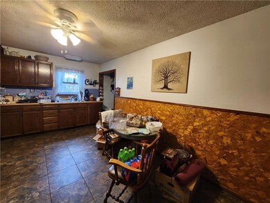 205 E Adams St, Pittsburg, KS 66762 - photo 7