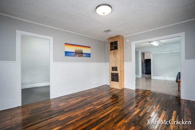 120 S Jackson St, Ionia, MI 48846 - photo 4