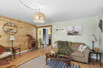 403 W 3rd St, Waterford, PA 16441 - photo 7