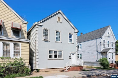 547 Cary St, Orange, NJ 07050 - photo 3