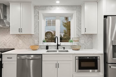 35 Dewey St unit 35, Boston, MA 02125 - photo 6