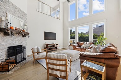 1819 Libbey Dr, Houston, TX 77018 - photo 3