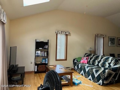 202 Tomnoddy Dr, Lehman Township, PA 18324 - photo 5