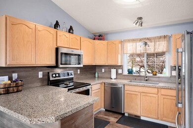 520 E Norma Lee Ave, Medical Lake, WA 99022 - photo 6