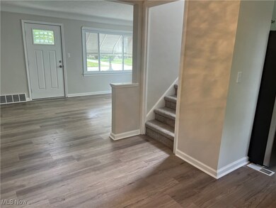 5200 Clement Ave, Maple Heights, OH 44137 - photo 5