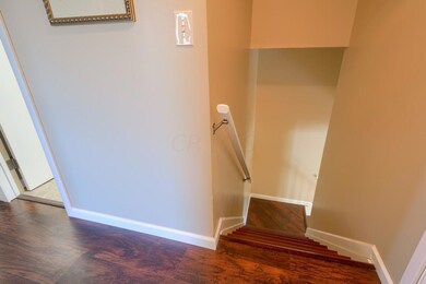 724 Cherryhurst Dr, Columbus, OH 43228 - photo 7