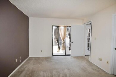 642 Bellaire Dr unit D, Hurst, TX 76053 - photo 7