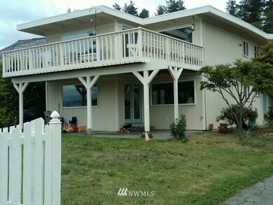 19712 Soundview Dr NW, Stanwood, WA 98292 - photo 2