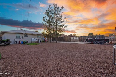 8043 Algerita Ct, El Paso, TX 79915 - photo 2