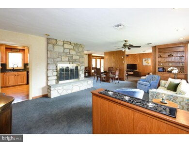 29 Downing Cir, Downingtown, PA 19335 - photo 2