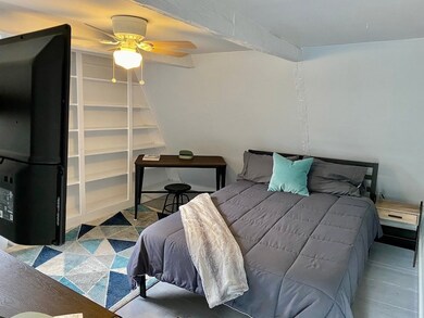 134 Spring St unit 3, Newport, RI 02840 - photo 2