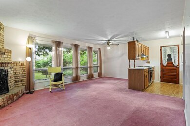 1332 Hickory St, Niles, MI 49120 - photo 4