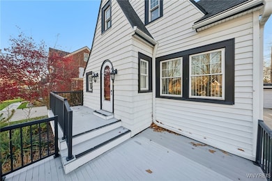 17 S Shore Blvd, Buffalo, NY 14218 - photo 4
