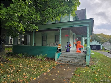 25 Mechanic St, Antwerp, NY 13608 - photo 2