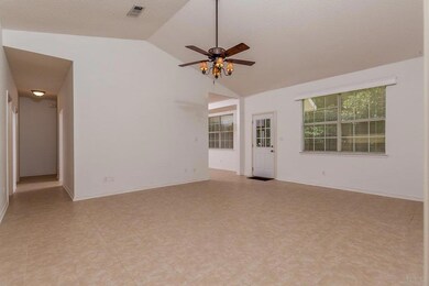 3424 Holt Cir, Pensacola, FL 32526 - photo 7