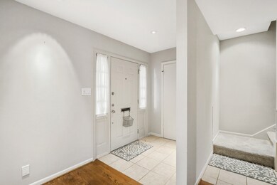 2133 Winrock Blvd unit 34, Houston, TX 77057 - photo 2