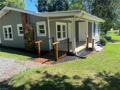 2053 U S Highway 158 W, Reidsville, NC 27320 - photo 3