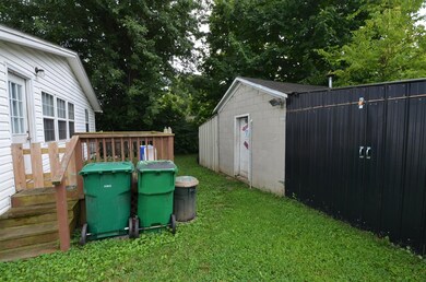 508 N Greenville St, Harrodsburg, KY 40330 - photo 5