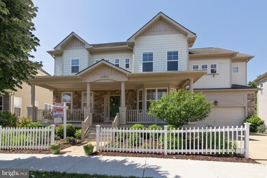 23844 Burdette Forest Rd, Clarksburg, MD 20871 - photo 2