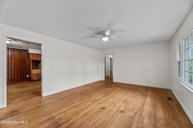 607 Pinetree Dr, New Bern, NC 28562 - photo 3