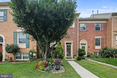 9 Valley Crossing Cir, Cockeysville, MD 21030 - photo 2