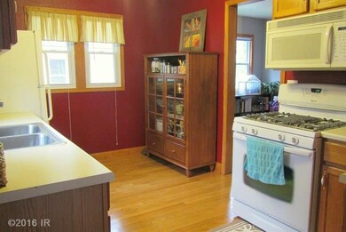 2611 46th St, Des Moines, IA 50310 - photo 5