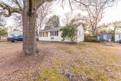 703 Williams St, Jacksonville, NC 28540 - photo 4