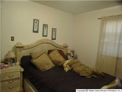 127 Jefferson St, Staten Island, NY 10304 - photo 6