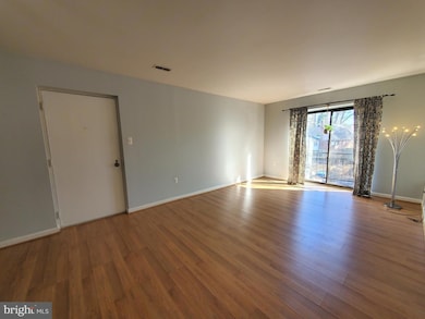 609 Hudson Ave, Takoma Park, MD 20912 - photo 2