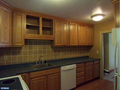 3653 Naamans Dr, Claymont, DE 19703 - photo 2