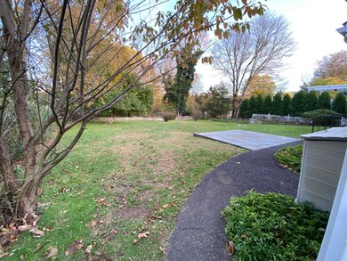 99 Sheephill Rd, Riverside, CT 06878 - photo 5