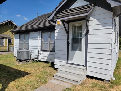 6713 Spindle Dr, Houston, TX 77086 - photo 2