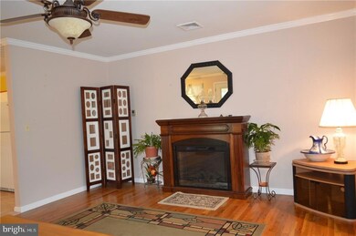 16 Crestwood Pkwy unit A, Whiting, NJ 08759 - photo 7
