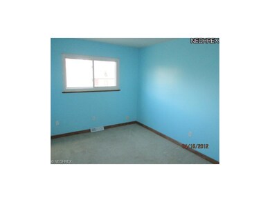 773 Dunny Ave, Sheffield Lake, OH 44054 - photo 7