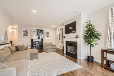 718 N Willard Ct unit 1, Chicago, IL 60642 - photo 5