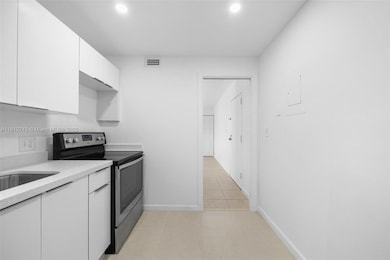 Inverrary Gardens I unit 4211, Lauderhill, FL 33319 - photo 2