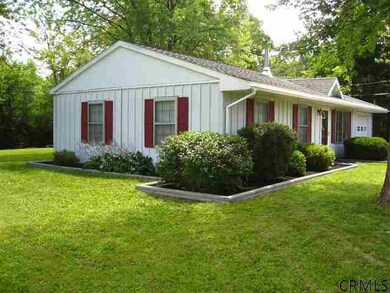 4 Thatcher Dr, Altamont, NY 12009 - photo 2