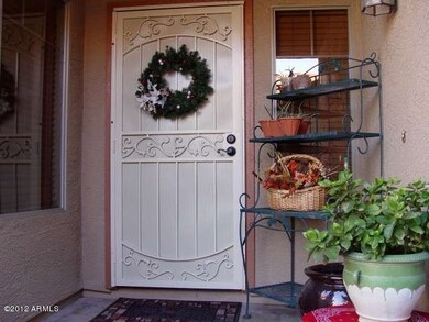 DSC02072 (Small)