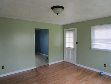 737 Curdsville Rd, Harrodsburg, KY 40330 - photo 2