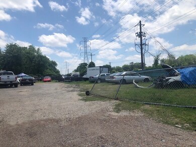1700 Berry Rd, Houston, TX 77093 - photo 4