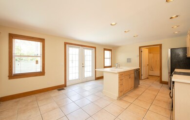 kitchen living