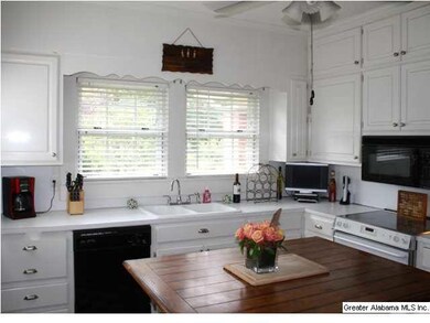 Spacious kitchen
