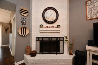 5402 Riverwood Dr, Richmond, TX 77469 - photo 4