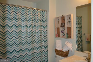 11726 Little Seneca Pkwy unit 1201, Clarksburg, MD 20871 - photo 7