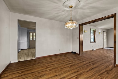 1401 Main St, Bentleyville, PA 15314 - photo 7