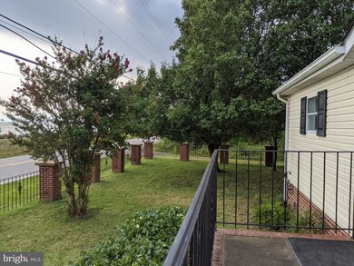 16602 Piney Point Rd, Piney Point, MD 20674 - photo 3