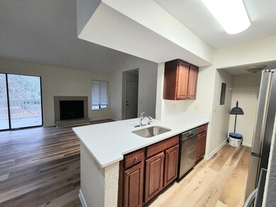 1481 N Center St unit 904, Mount Pleasant, SC 29464 - photo 5