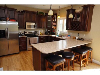 392 Curtis Ct, Batesville, IN 47006 - photo 3